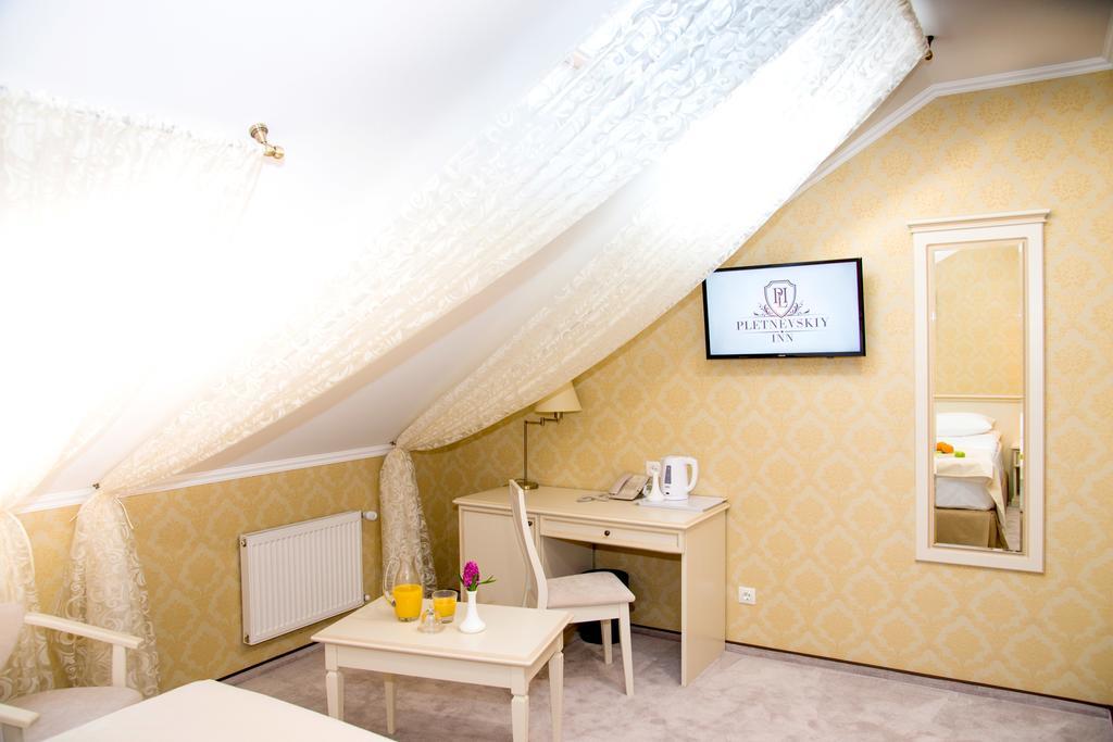 Pletnevskiy Inn Харьков Экстерьер фото